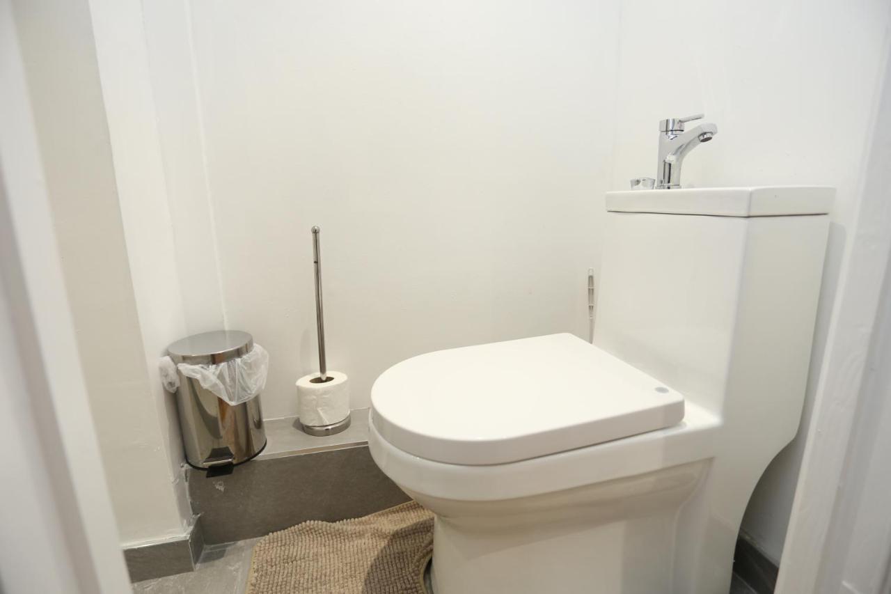 Fabulous Room With En-Suite Bathroom And Shared Kitchen Thamesmead (Greater London) Exterior foto